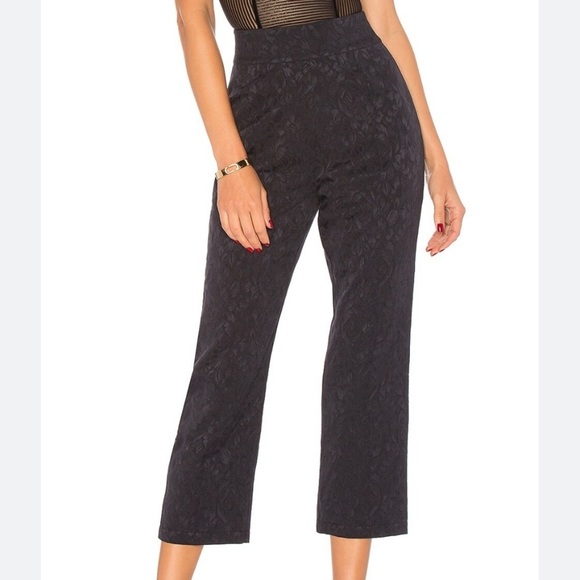 For Love and Lemons Luella Cigarette Pant in Navy Jacquard Floral XS - Picture 1 of 6